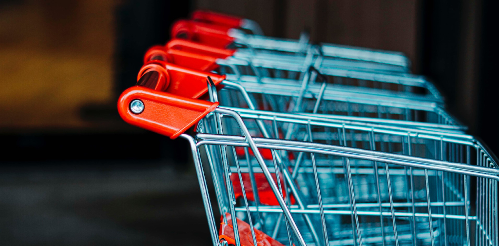 Improve Customer Experience with Retail Data Management